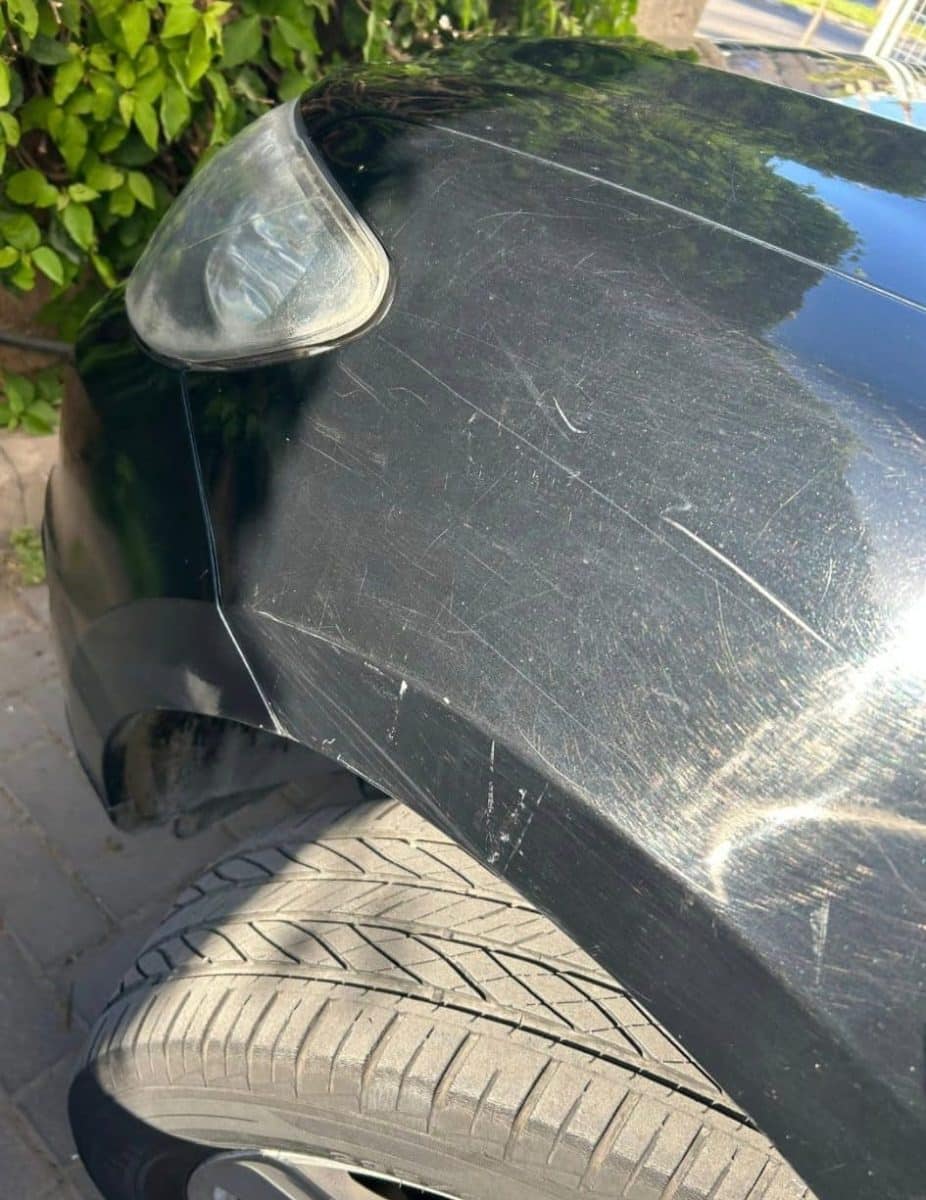 ציפוי לרכב נגד שריטות